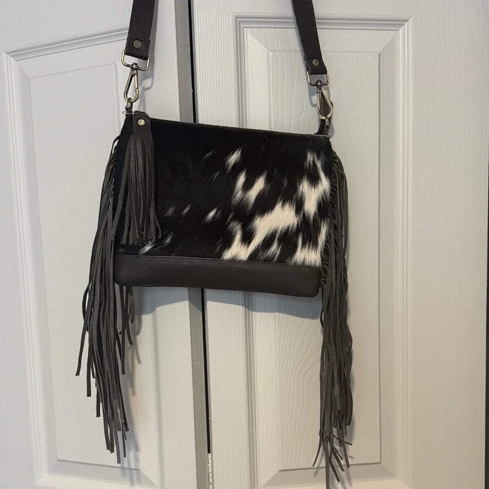 Brown& White Fringe Cowhide Crossbody Bag with Tassel - Picture 1 of 11